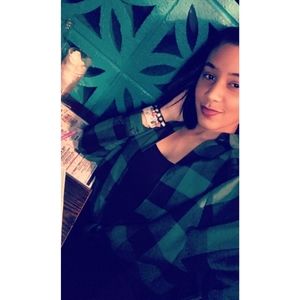 Meet your Posher, Melissa